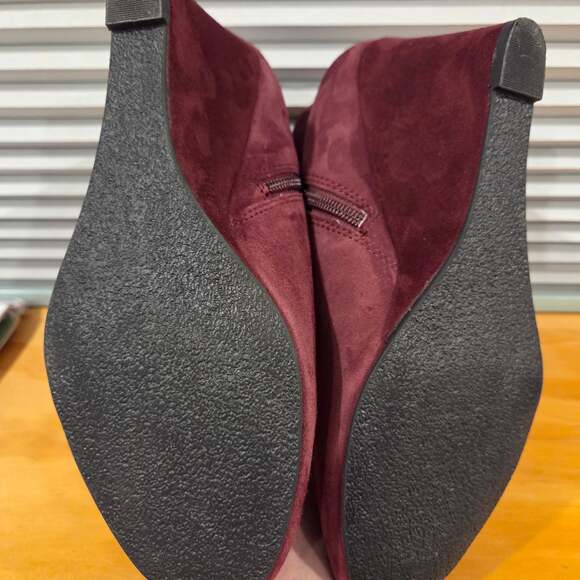 Anne Klein Trumble Boots Womens 9M Burgundy Wedge Ankle Boots Zip Up - Picture 10 of 10